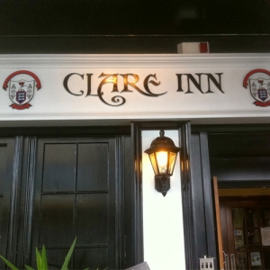 Clare Inn Irish Pub